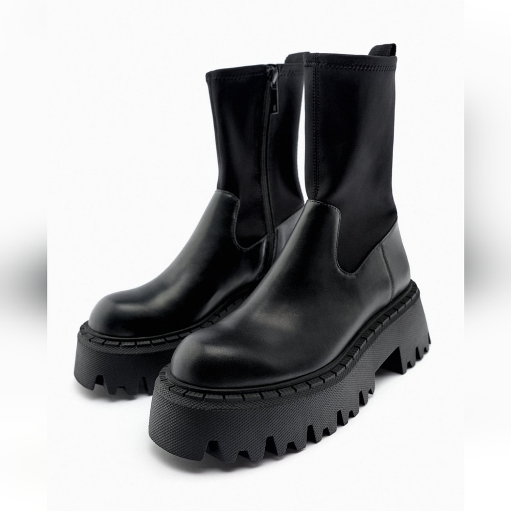 ZARA * SOCK STYLE ANKLE BOOTS BLACK